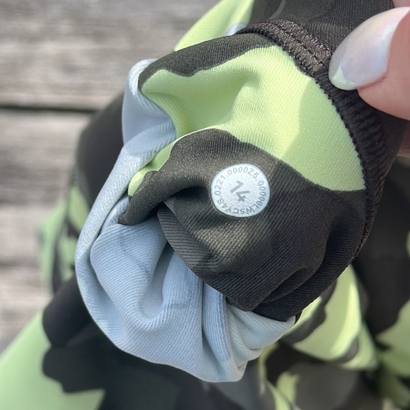 Lululemon Swift Speed HR Tight 28 Legging size 14 XL NEW CAMO workout leggings - Picture 5 of 5